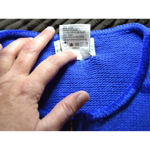 Quacker Factory Sweater Women's Large Blue Knit Moon Stars Angels Embroidery - Picture 7 of 7